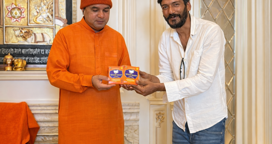 Organic farms avoid toxic inputs, improve soil health, grow clean, sustainable food that supports nature.